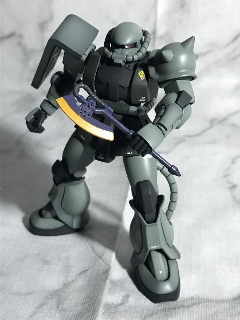 ヒートホークはアニメ風のカラーリングにしました。