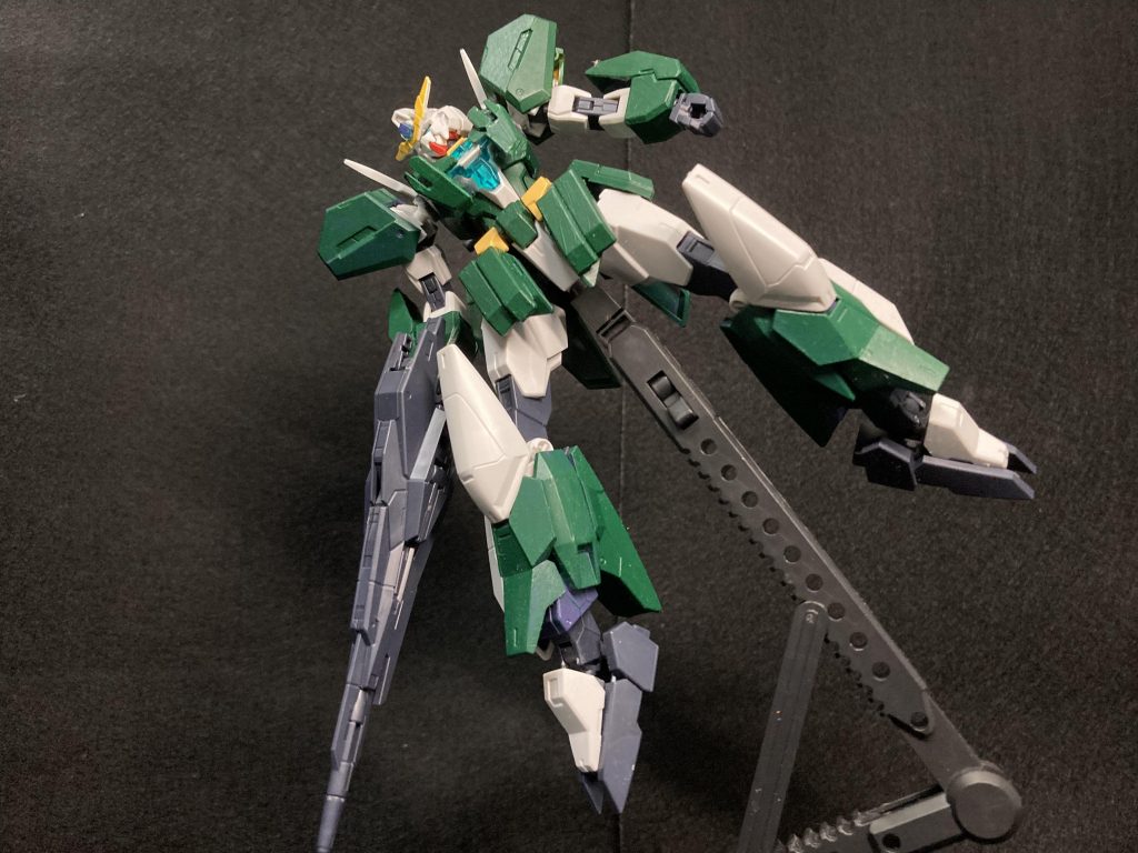 頭部だけサバーニャっぽくも！