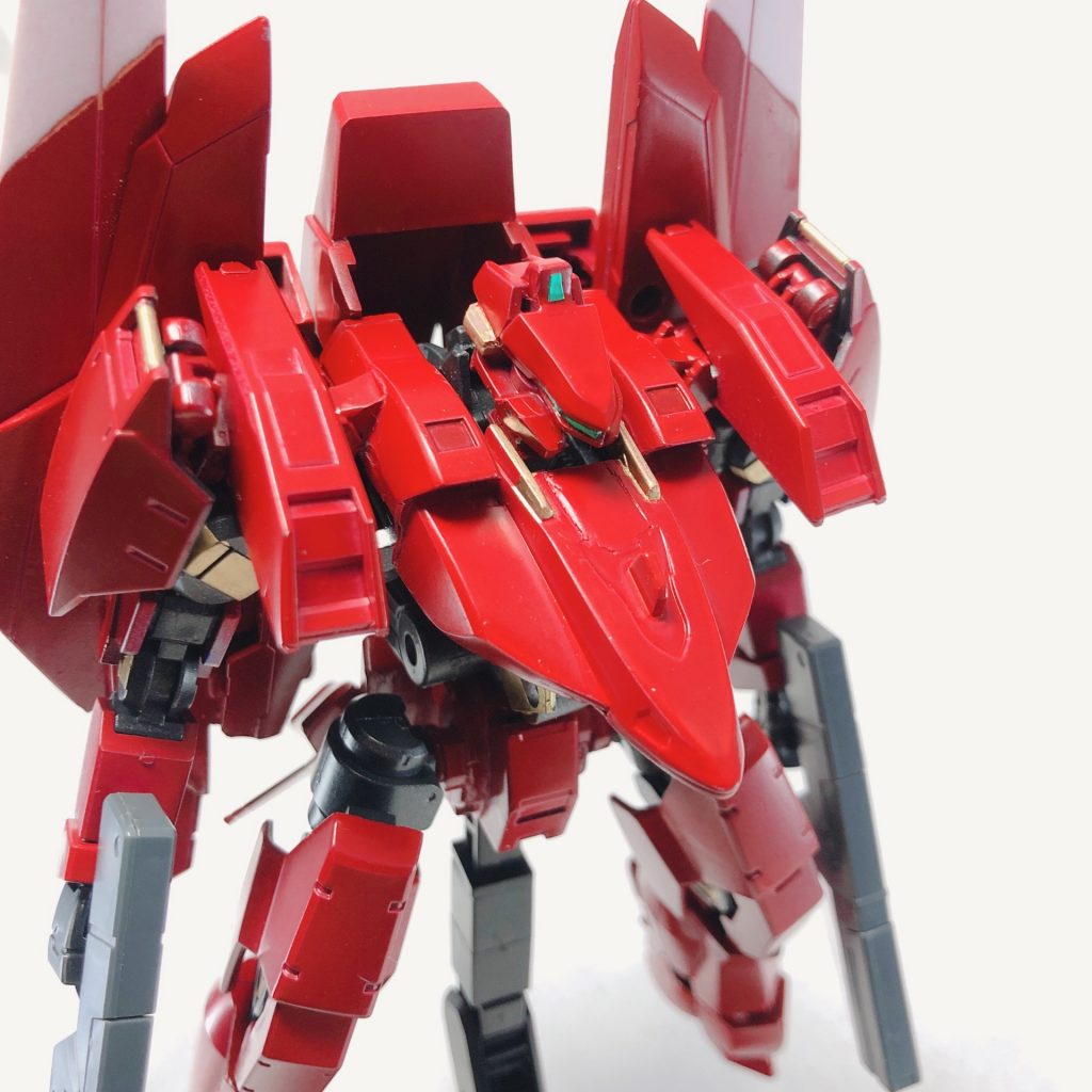 ここからはおまけの画像です。ACFAのレイレナード系列機をイメージソースに胸部や頭部を作成しています。