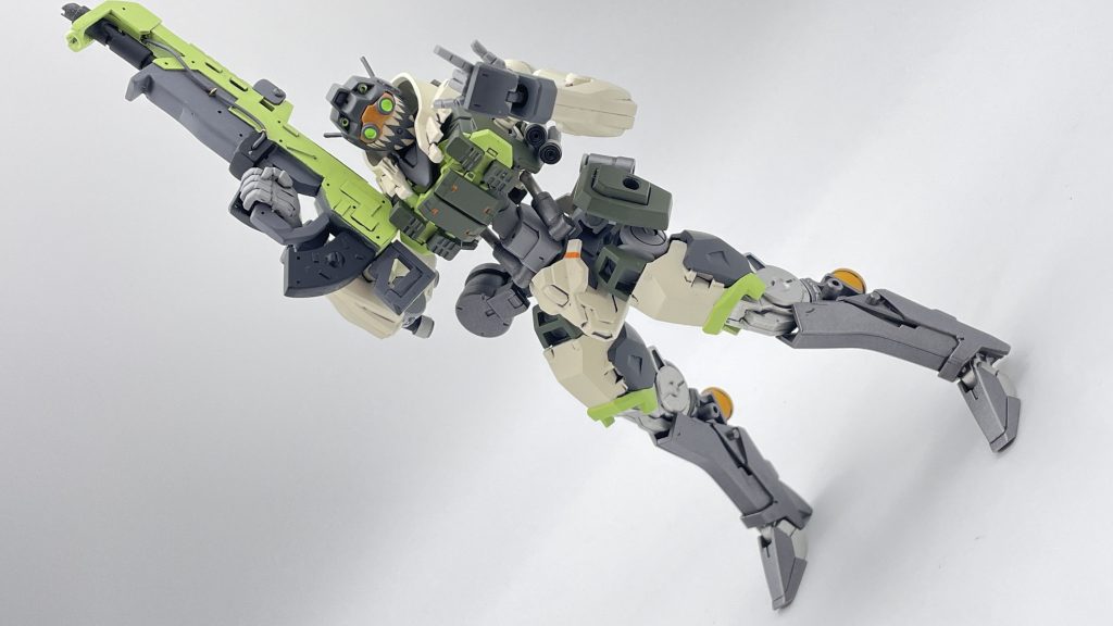 【改造ガンプラ】ガンダムオクタリオン–2枚目/制作者：ハシビル