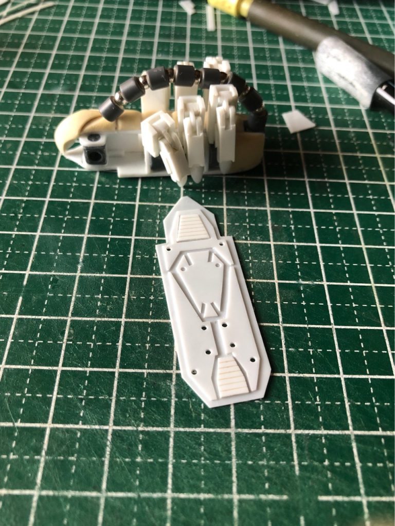 サソリユニットは裏側も製作してあります(^^)