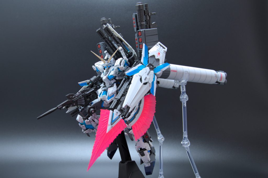 RG フルアーマー・ユニコーンガンダム–2枚目/制作者：Hase205