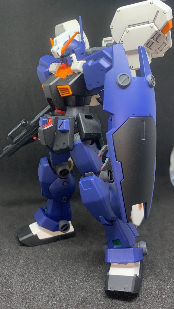 ヘイズル 系はイエローアレンジが似合うと個人的に思っています。