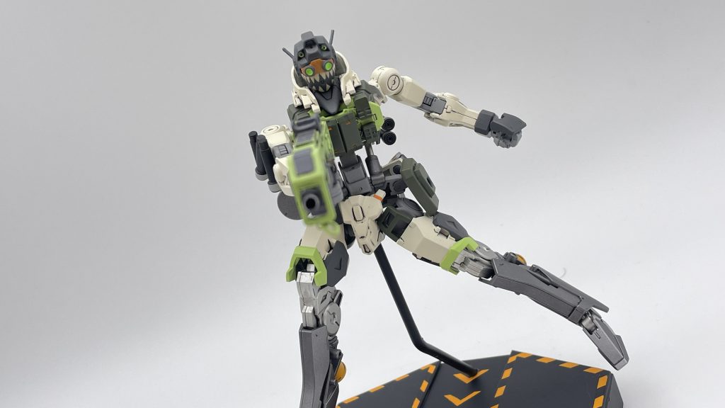 【改造ガンプラ】ガンダムオクタリオン–7枚目/制作者：ハシビル