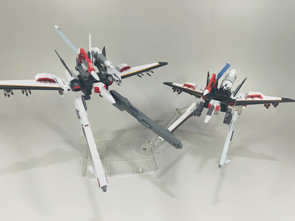 以前作ったSDストライク用のオオトリストライカーと一緒に。(※SDストライクの方は以前投稿したものを参照)