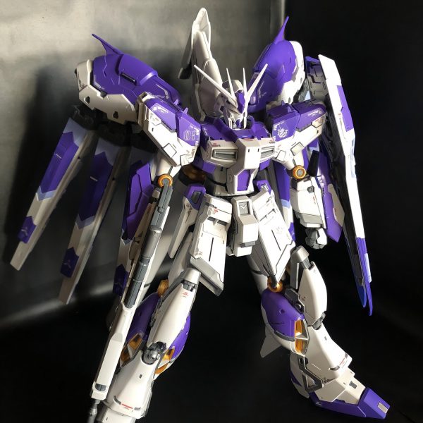 RG Hi-νガンダム　初期デザイン塗装