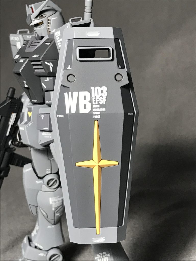 シールドにもモールドを追加すればよかったとちょい反省。