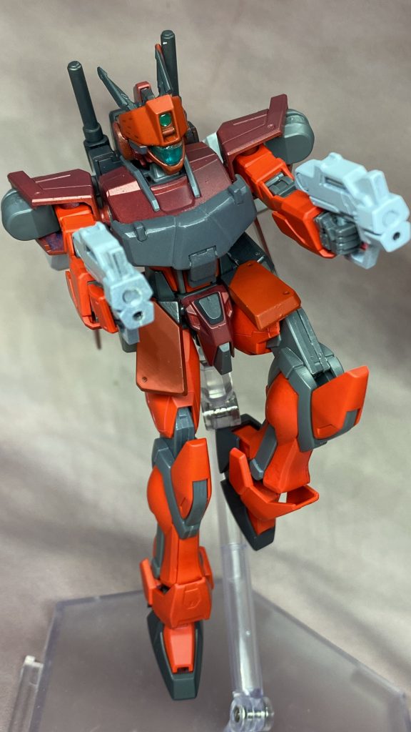 手持ち武器としてトールストライクのショートライフルを使用してます。