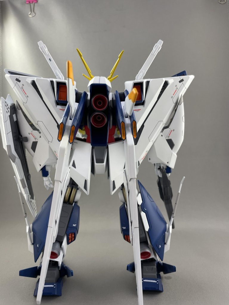 パーツが少なく作りやすい分、ヒケが目立ちがちなのでヤスってあげるだけでもいいエッジになりますね。