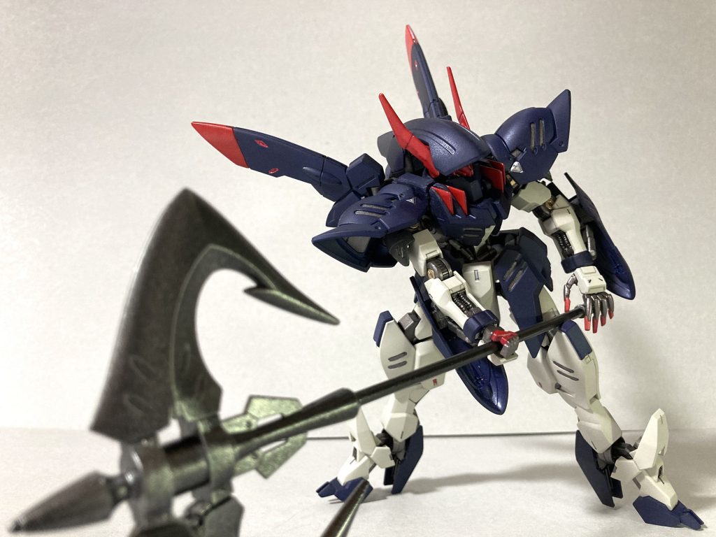 パッケージアートよろしくバトルアンカーを叩きつける!(お、、、重っっ)