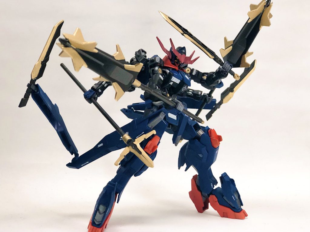 阿修羅モード4本腕とバインダーを全て使用し、6つの武装を展開することが可能。混戦状態やモビルアーマーとの戦闘で力を発揮する。武器がキンキラなので一気に持つと派手!多腕の醍醐味ですね!(本音を言うと塗装が甘いのであんまりバインダー開きたくないです笑)