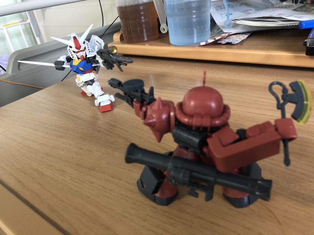 ライバル対決もできて面白いです。シャアザクはまた別にアップします。