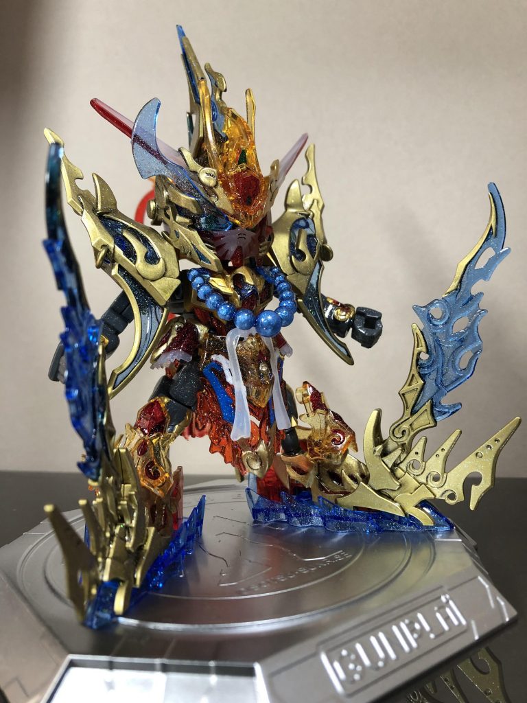 沙悟浄シルエット、金塗装はクレオスブルーゴールドです。