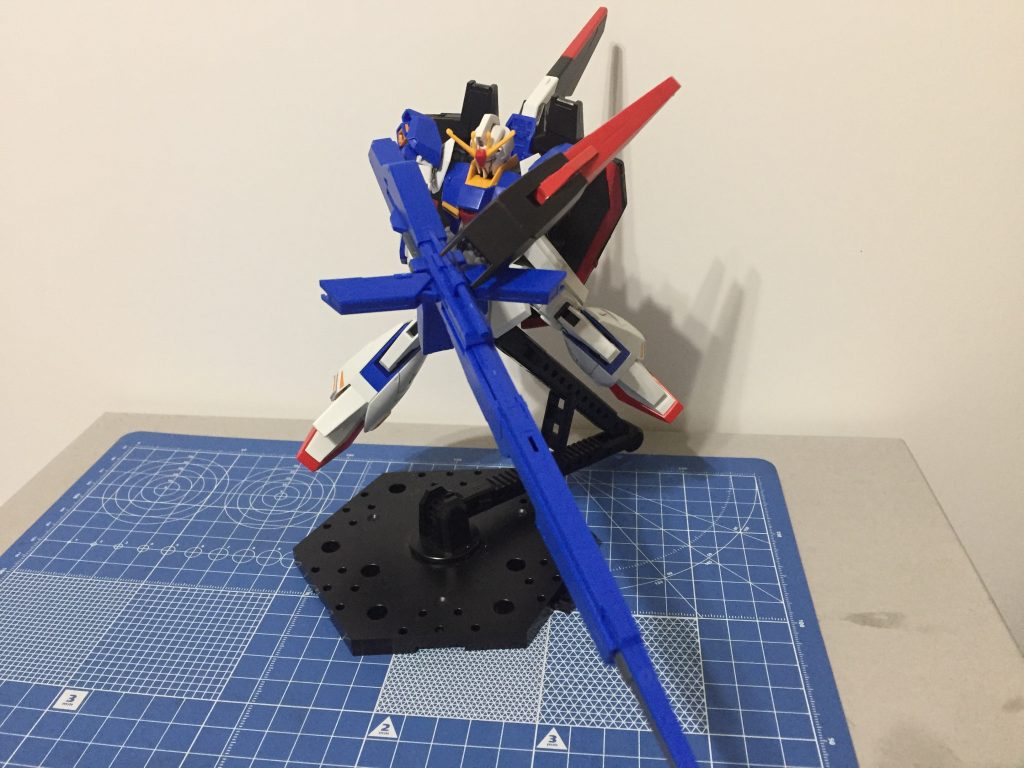 HGUC MSZ-006 Zガンダム–2枚目/制作者：朝倉千代子