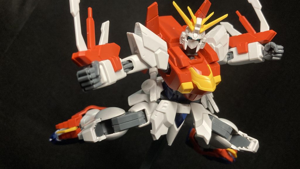 ゴッドガンダムのパーツを流用してる部分もありますね