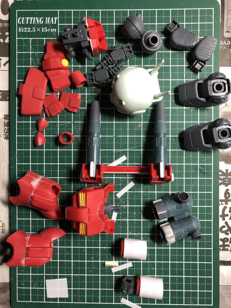 BB戦士とHGキットを試行錯誤しながら、楽しんでます。