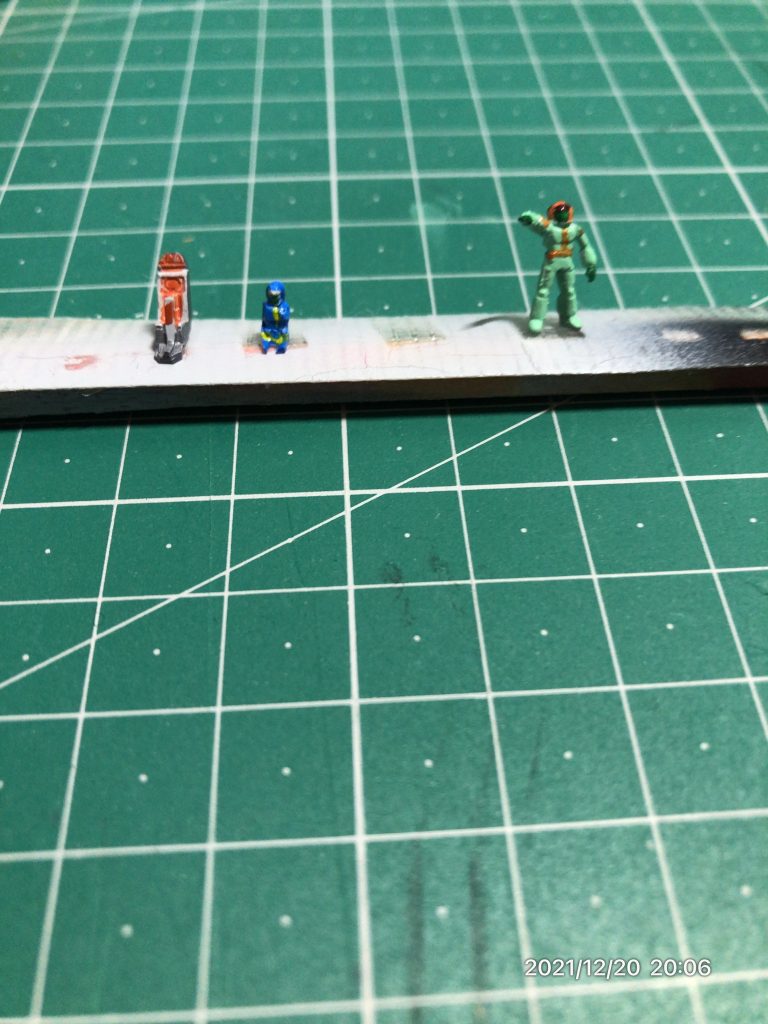 スレッガーさんと友情出演のコアブースターメカニックのハワドです。