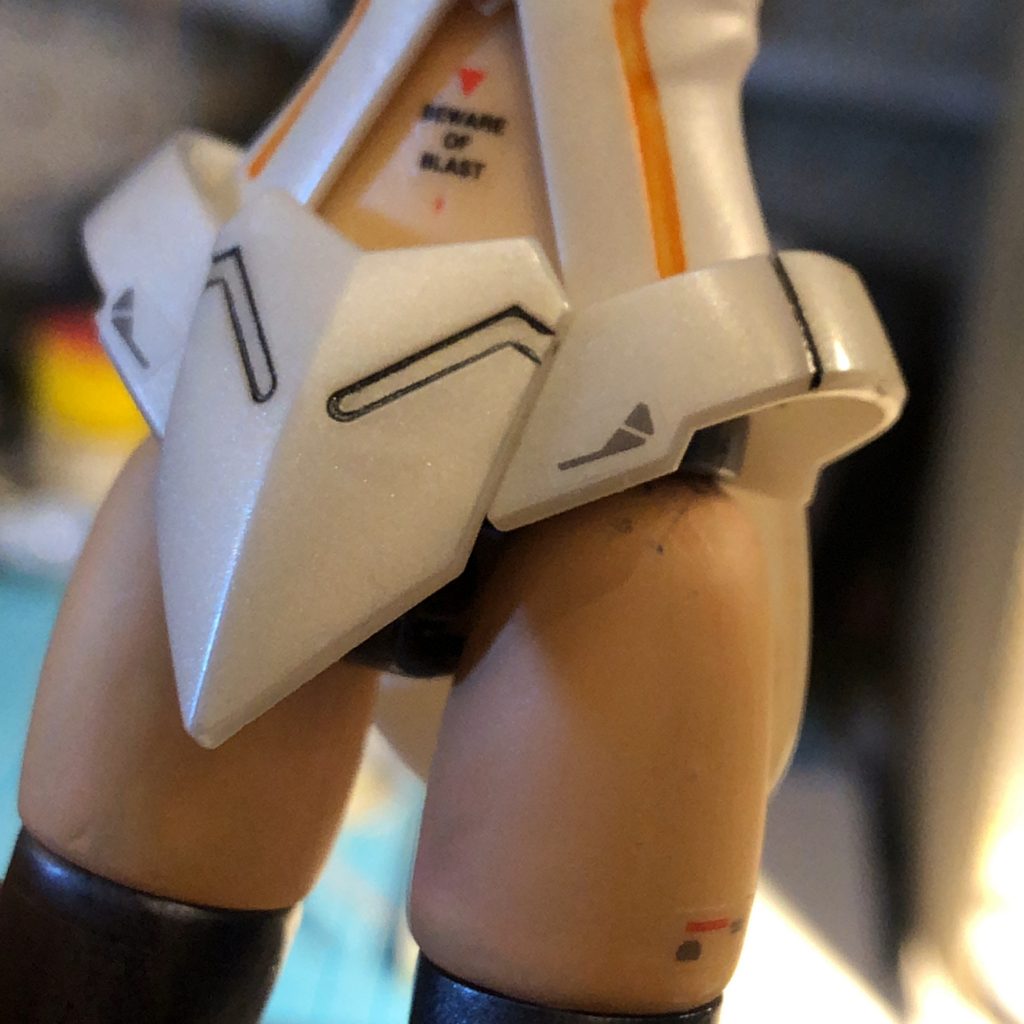 肌色にデカールって なんかエロい！