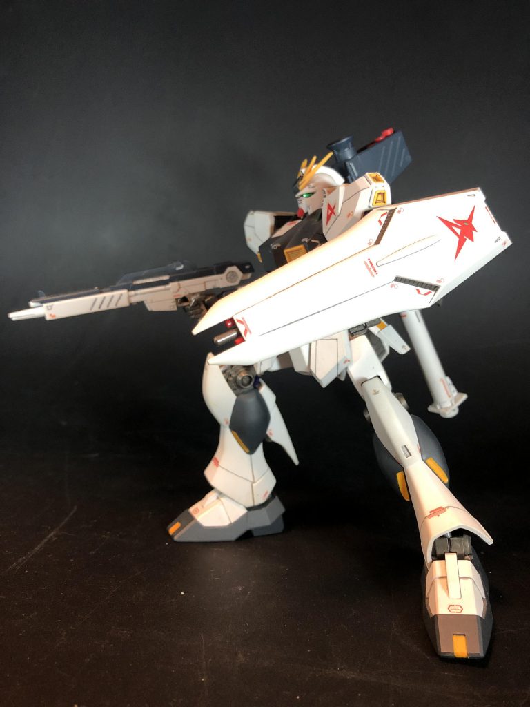 シールドにもう少し筋彫りを入れてもよかったかも•••