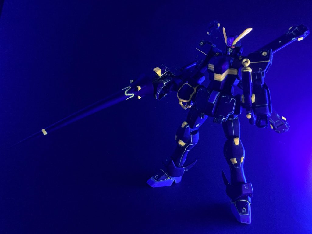 夜光塗料は難しかったですが、やりたかった事が出来たので満足です♨️( ◜ω◝ )2021年、模型復帰してたくさんのガンプラを作れて楽しかったです。よいお年を(◜ᴗ◝ )