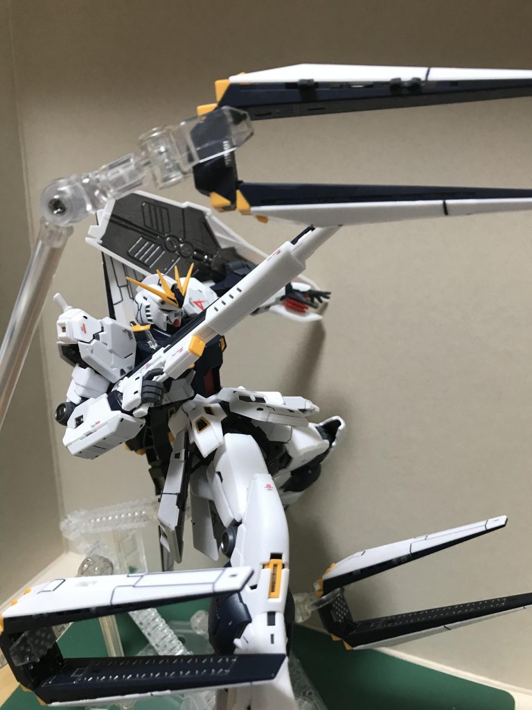 ファンネル展開①