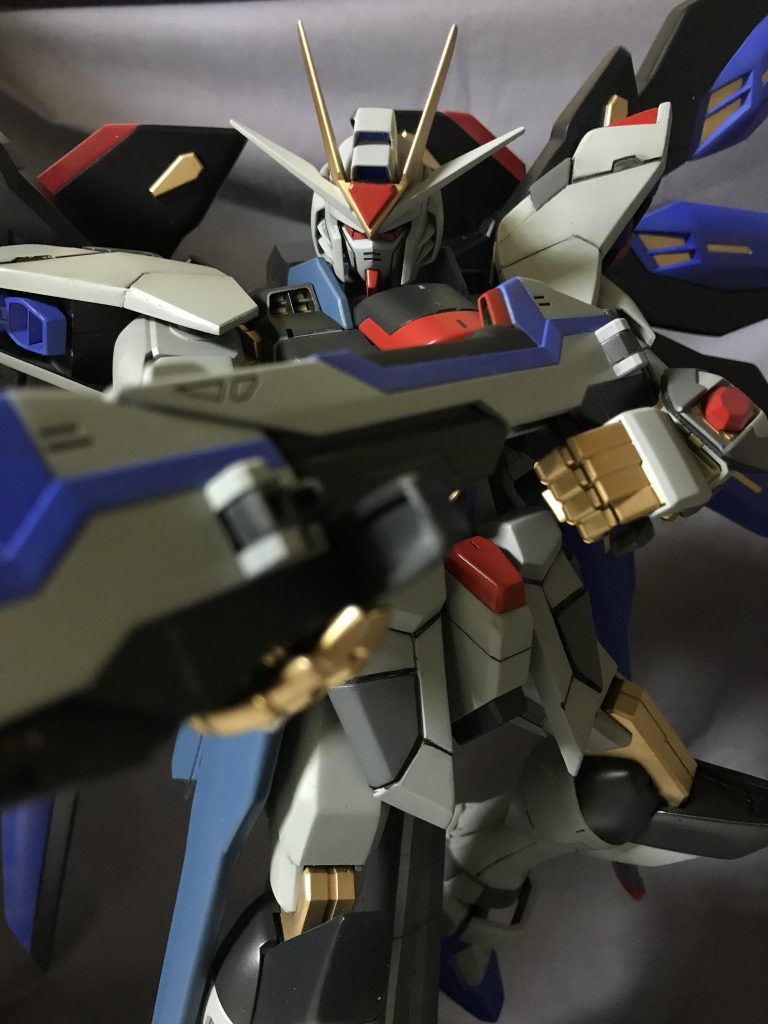 珍しく、ほぼ純正カラーの配色で塗ってます(笑)