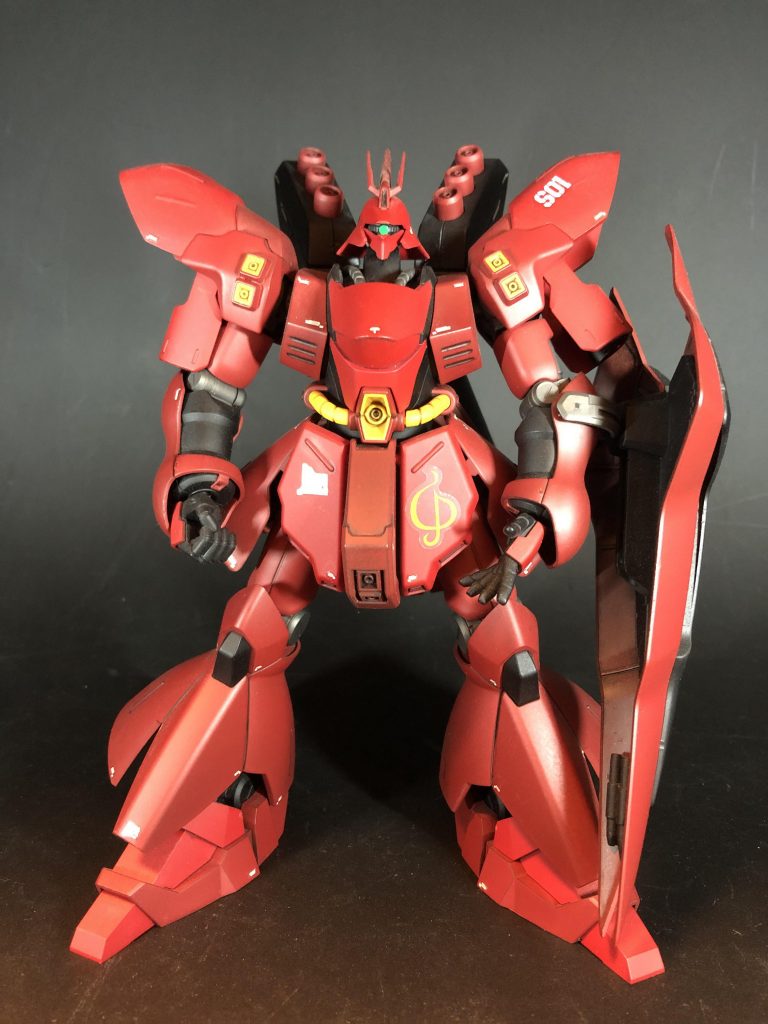 使った塗料はイタリアンレッド単色ですが、下地色をピンクとブラックでパーツごとに色分けしました。