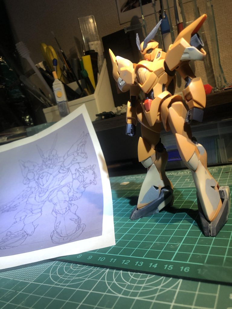 イラストと比べながら調整中。脛もまだ左右で調整しながら膝下モールド追加前。イラストでは腕のラインも違うので上部を一部削ったところで、ここからパテ盛りが始まる。