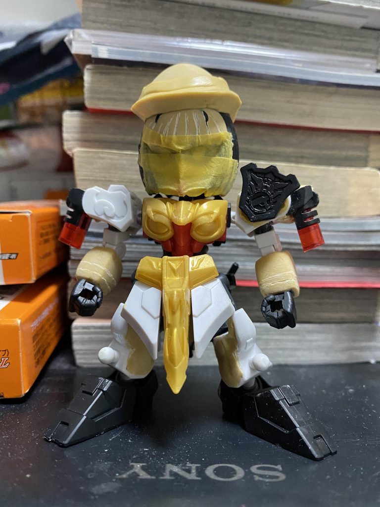 帽子の形状はめっちゃ気を配りました。ハコヅメ大好きなので。笑