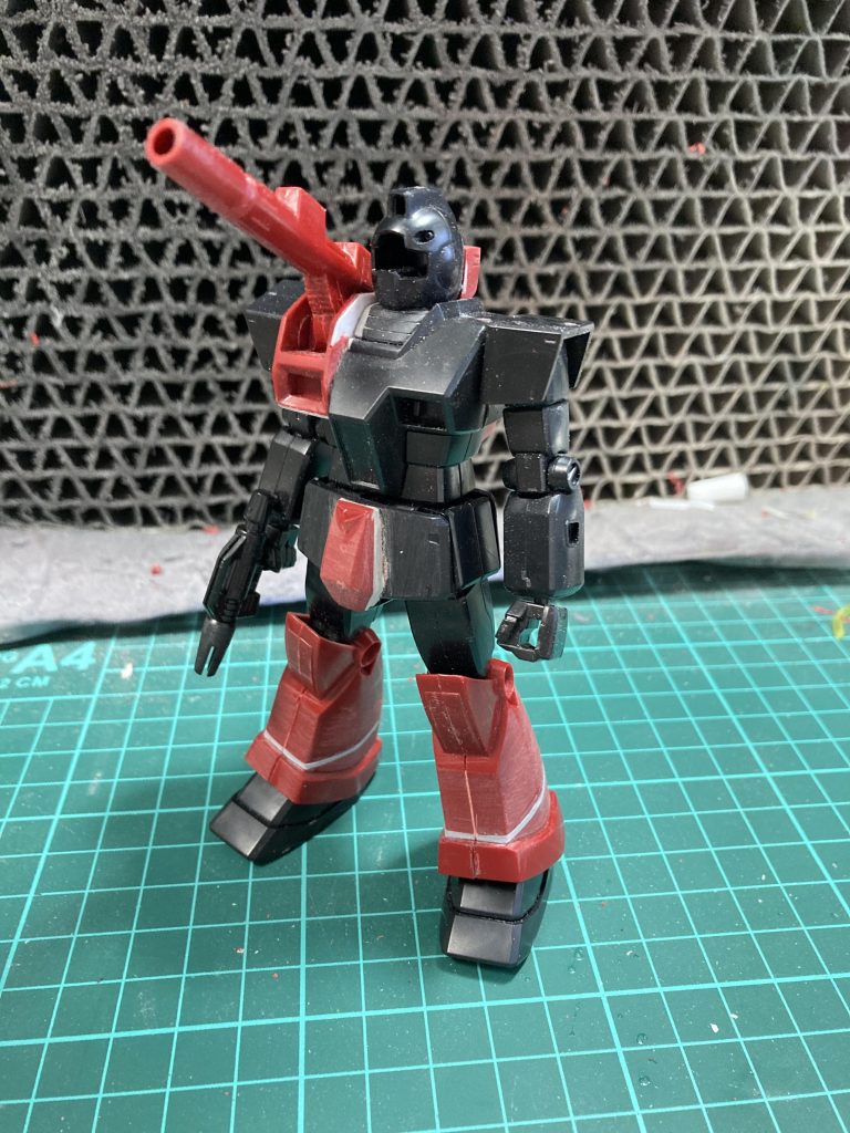 最初からクライマックス。製作同期はポンちゃんからの誘いでコンペに参加する為模索していたところ…お互い手持ちにジムキャノンがあり、僕にはジムがいませんでした…