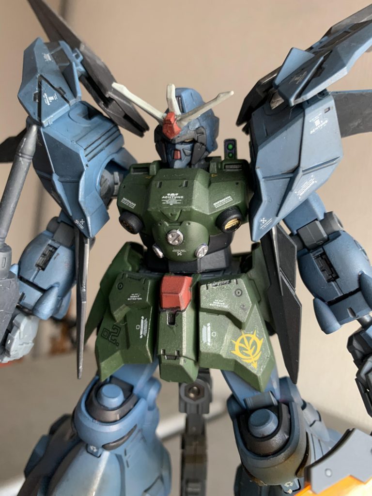 こいつの元キットはGP羅刹天なので頭部だけは手を入れた。