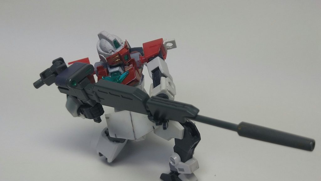 カスタム2　コアジムスナイパー狙撃装備のコアジム。専用スナイパーライフルと頭部にガンカメラを装備している。武装ビームスナイパーライフルコアサーベル