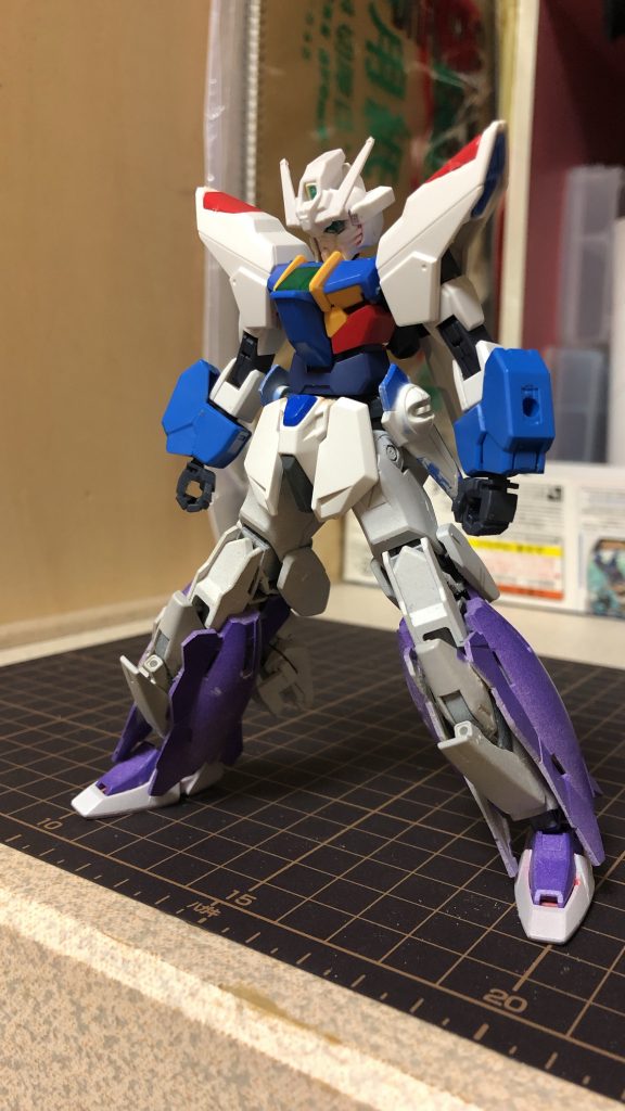 パーツの詳細等を。色を塗る前はこんな感じでした。元々スターチスはにも(@aono_kanata_)さんのダブルオースカイブレイズを参考に制作していて少し似ている所があったりします。