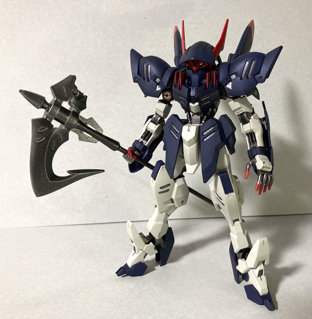 片刃破損状態。こっちのが重量的にもプラモ的にも取り回しが良い!w商品化は破損状態がベストだったのかも!?