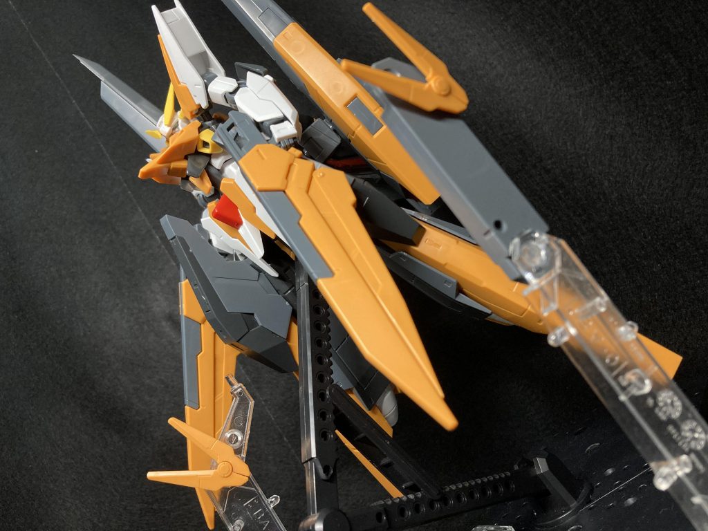 シーザービッドは2つ付属8個ぐらいつけて欲しかったというのもこのシザービット2パーツ構成となっているのでもっとつけれたんですよね……「理屈なんてどうでもいい!やるだけだぁああ!」