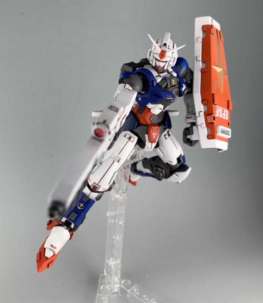 今回はマーキングを多めに貼ってみました。自分の中では珍しい仕上げになったと思います。大会では切手サイズでいしたが結構気に入っています。