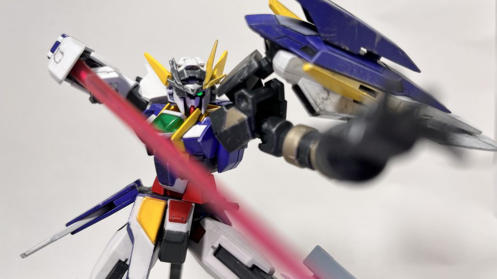 袖のビームサーベル使ってみたり。元のニーケが武装多めだったので、リペアでもそれなりの武装量がありますね。