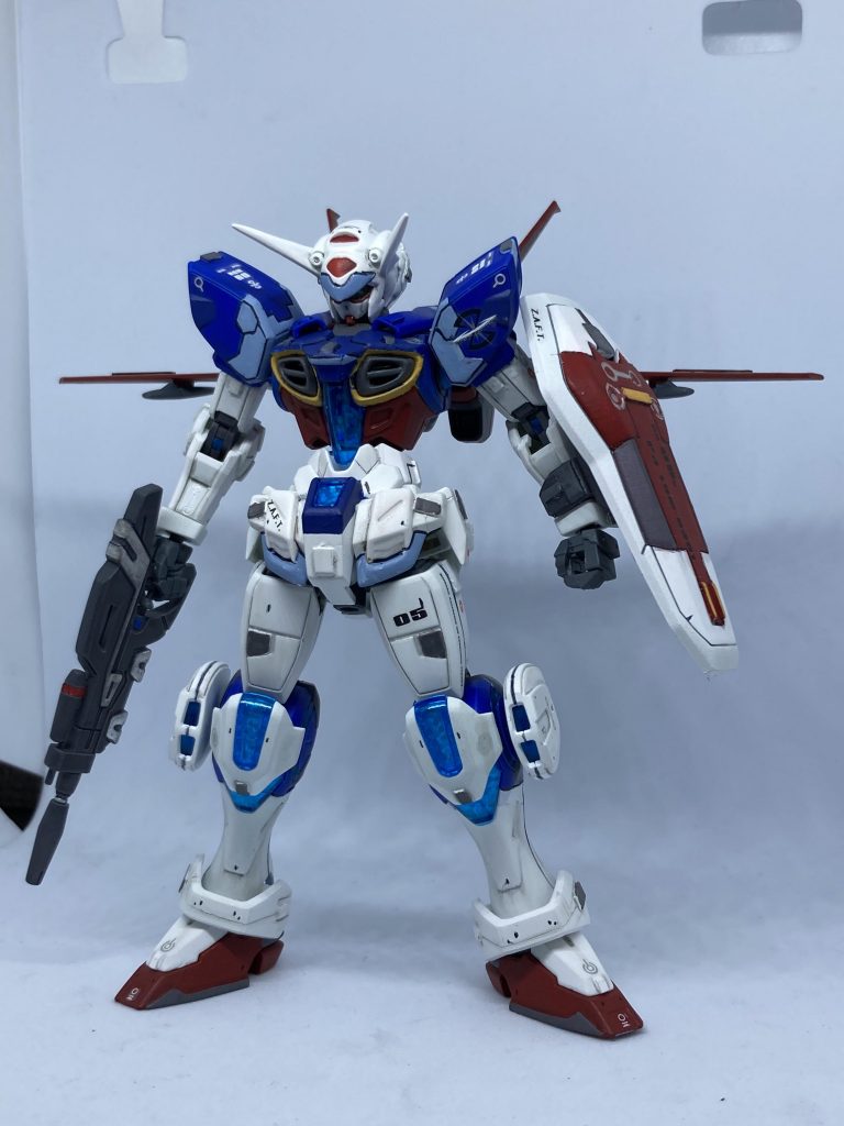 ディテールアップは特にせずチップをはるのみ胸のダクト部は少しだけ形状変更