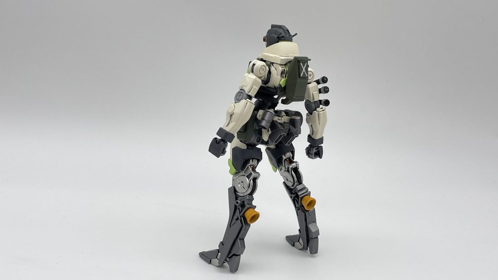 【改造ガンプラ】ガンダムオクタリオン–4枚目/制作者：ハシビル