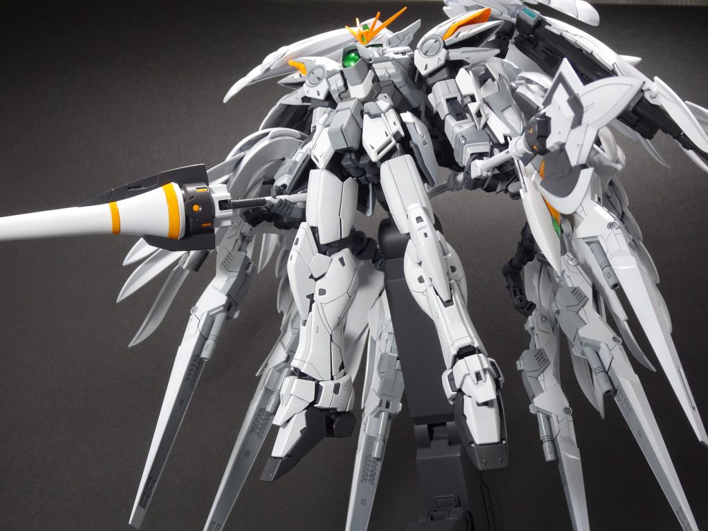 ランスとハルバートを装備。