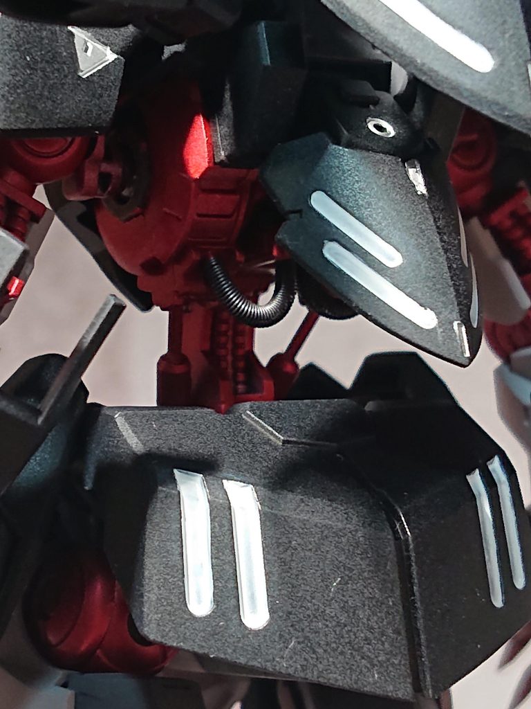 パイプの追加と腰の延長も行いました