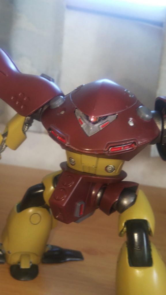 T型とは、整備員の通称で機体の突起とカラーからトード(ヒキガエル)と呼ばれている。これまたオラ設定😁