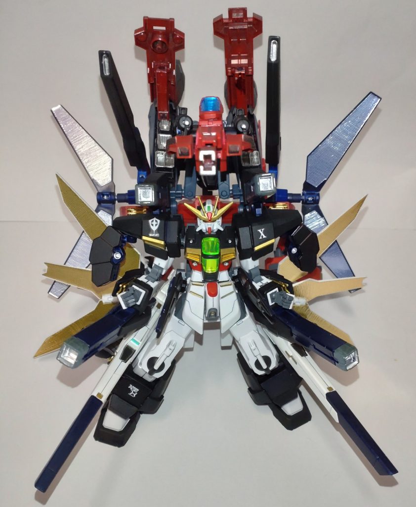 胸部装甲も跳ね上げ、ハモニカ砲も分離して装備、全砲門発射形態へ。いったい何を滅ぼす気の装備なんでしょうか。ご閲覧、ありがとうございました。