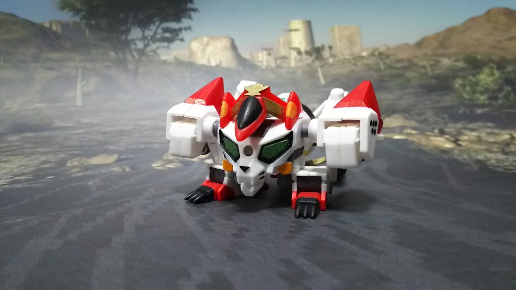 たてがみを外すと、めすライオンファイターにもなるぞ!