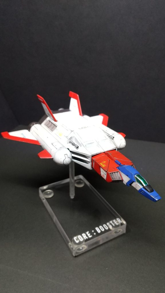 スジボリで情報量を少し増やしました。メガ粒子砲はアルミパイプで作成、全塗装、ウェザリング仕上げ