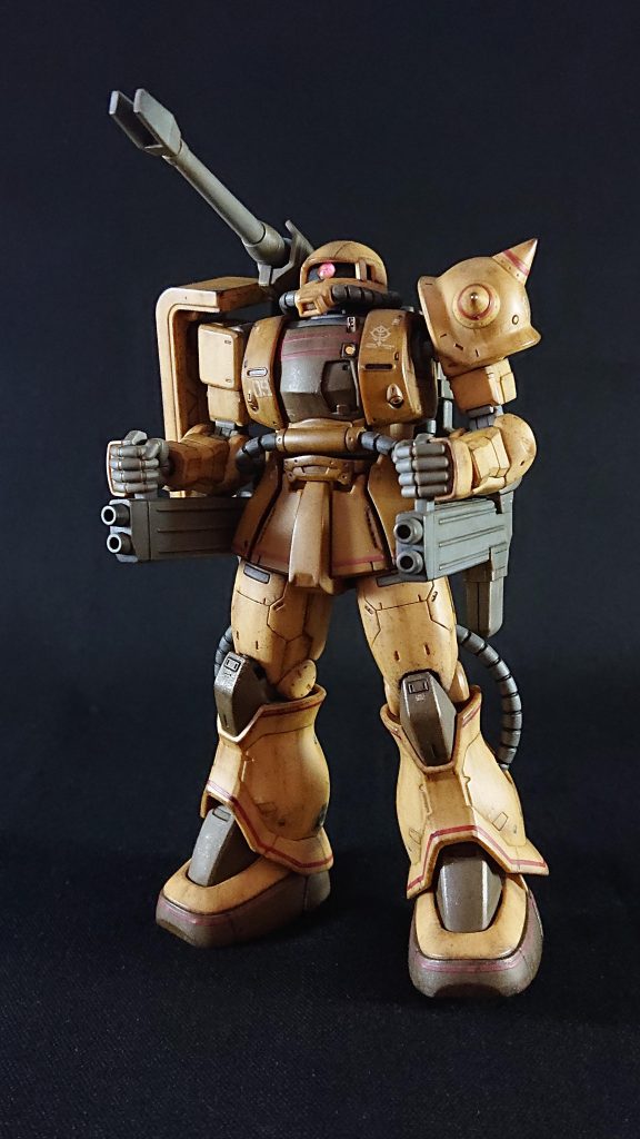 ザクにザクキャノンのランドセルを装備させただけの機体です。だから、ハーフキャノン…⁉️ と言ういかにも試作機っぽい名前の響きにひかれます。