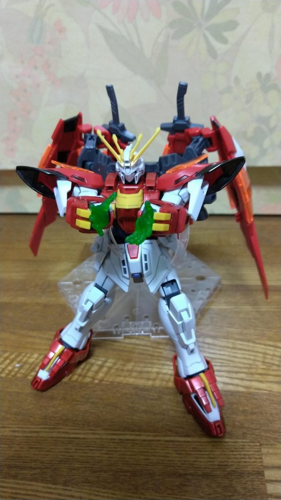 「ブレイブビームっ！！」ブレイジングガンダムの説明書に掌を合わせて撃ち出すブレイジングビームなるものが書いていたのでこんな感じなのかなと……