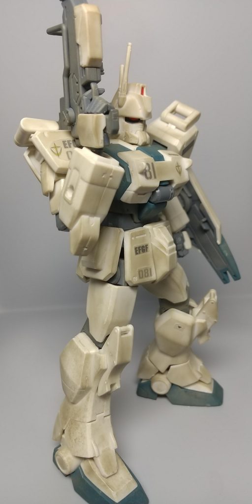 Ez8君の劇中の泥臭さを表現出来たと思います。観覧感謝します!