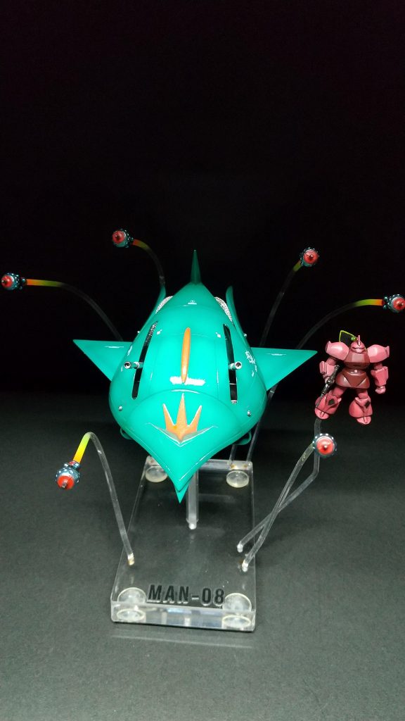 スジボリ、デティールアップ、キャンディー塗装をしました。