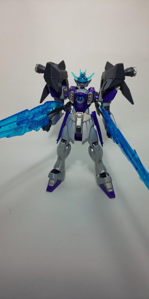 バックパックにはダブルリベイクライフルの一部パーツを使用。強化外装っぽくてお気に入りです。